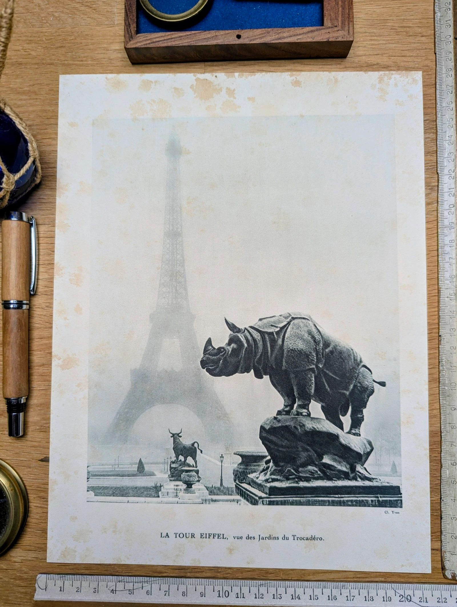 Héliogravures Tour Eiffel et la Concorde, imprimée en 1926.
